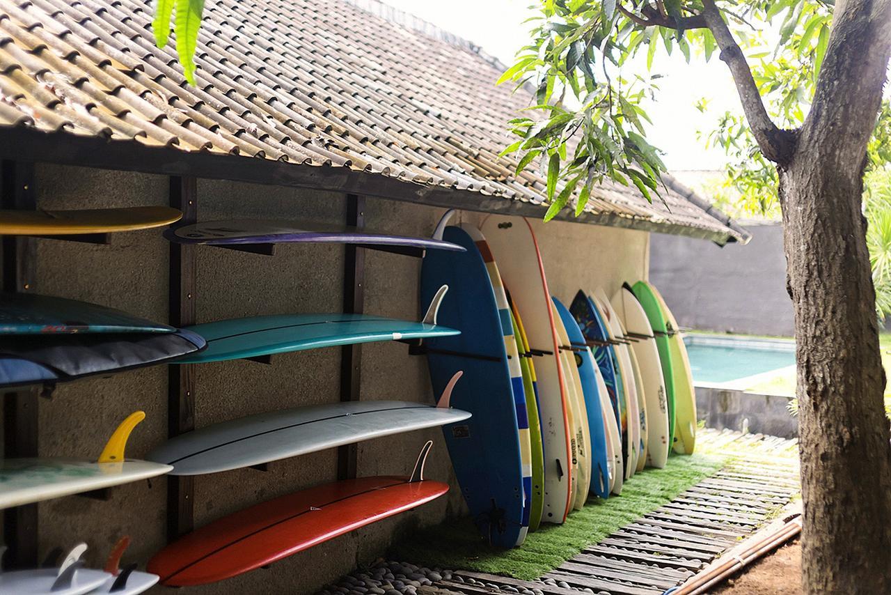 Takeoff Surf Camp & Hotel ชังกู ภายนอก รูปภาพ